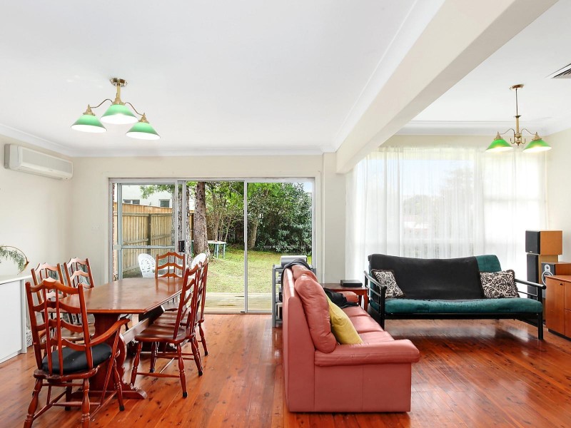 16 Gowan Brae Avenue, Oatlands NSW 2117