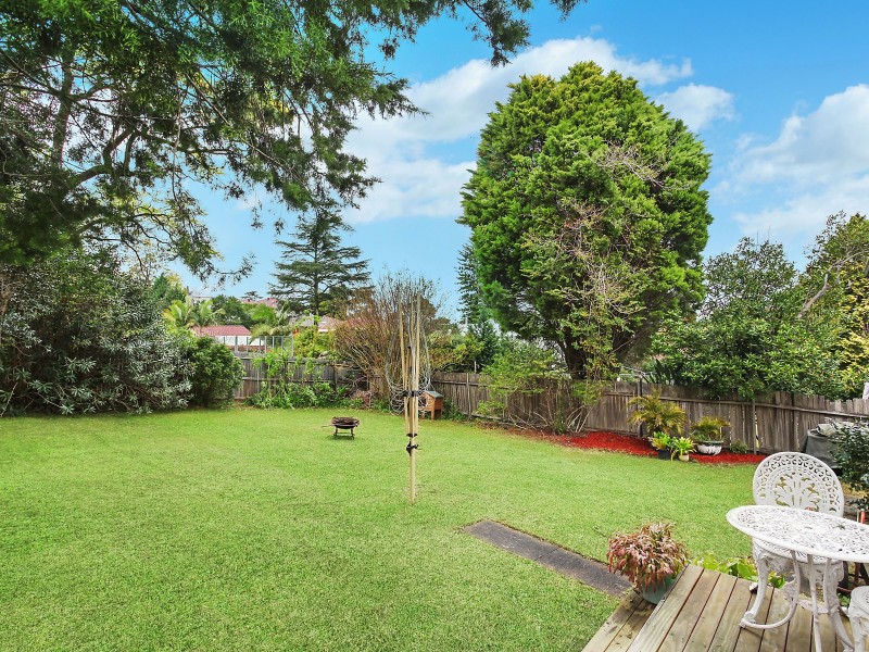 16 Gowan Brae Avenue, Oatlands NSW 2117