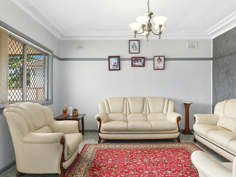 68 Robertson Street, Merrylands NSW 2160