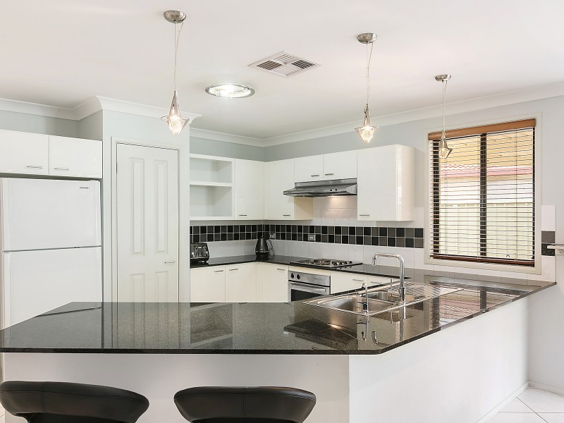 14 Taralga Street, Prestons NSW 2170