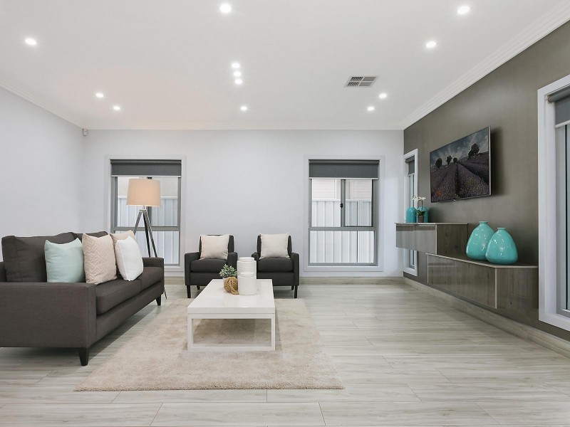 2A Heysen Street, Abbotsbury NSW 2176