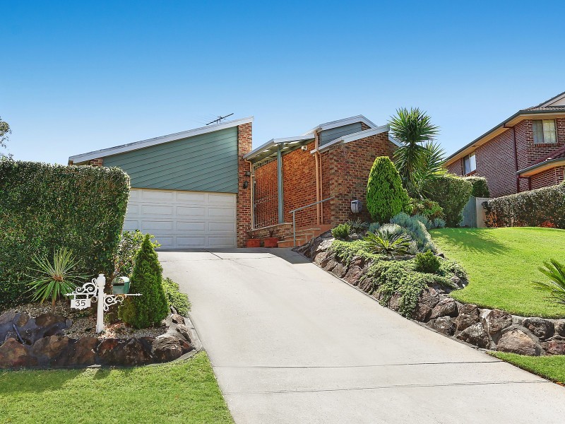 35 Bancroft Road, Abbotsbury NSW 2176