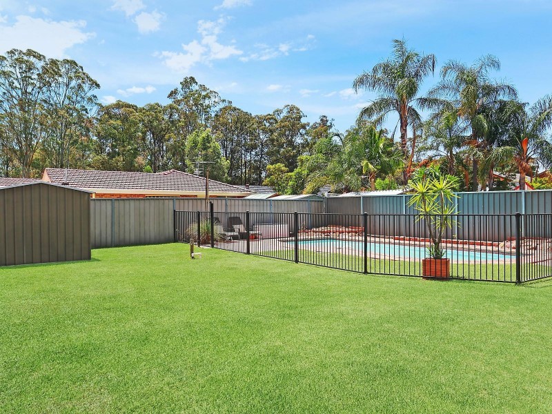 3 Quinn Place, Prairiewood NSW 2176