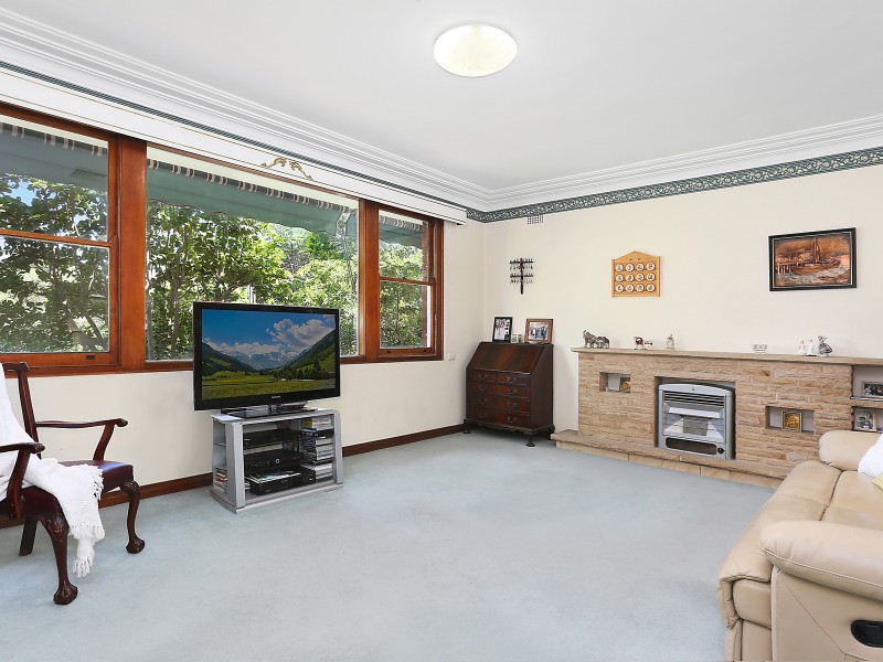 35 Lind Avenue, Oatlands NSW 2117