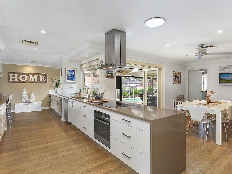 5 Reynella Close, Edensor Park NSW 2176