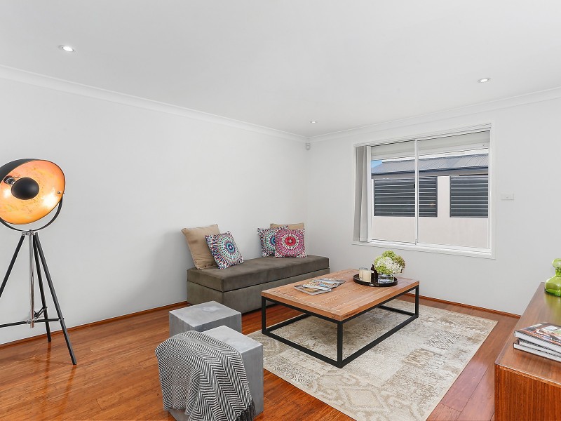 5 Woodman Place, Abbotsbury NSW 2176