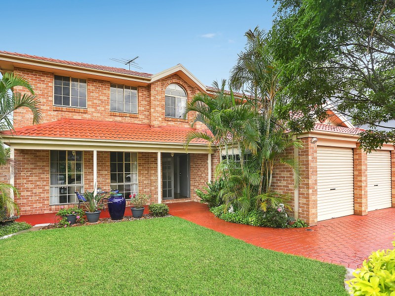 33 Saltbush Place, Bossley Park NSW 2176