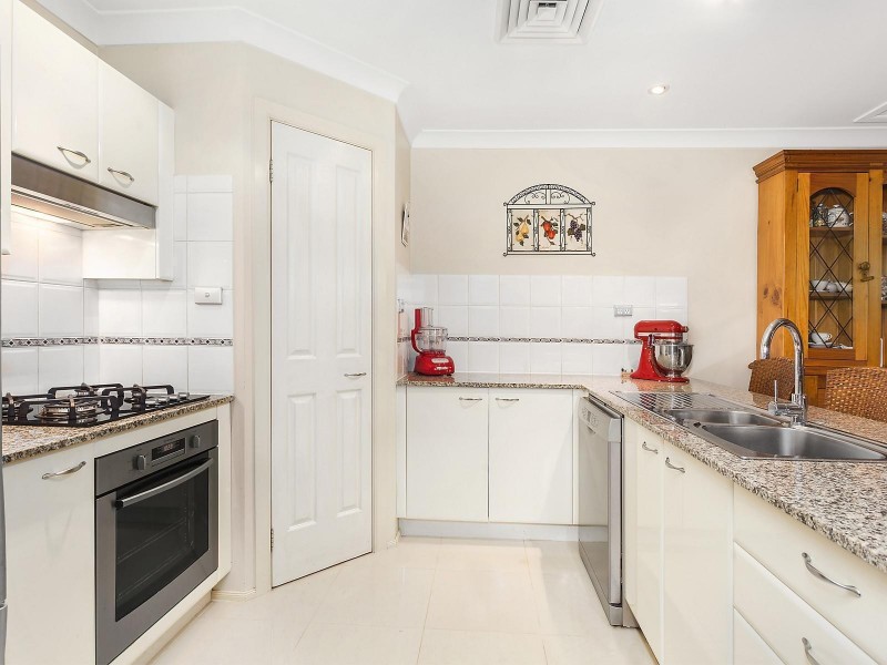 35 Hunterford Crescent, Oatlands NSW 2117