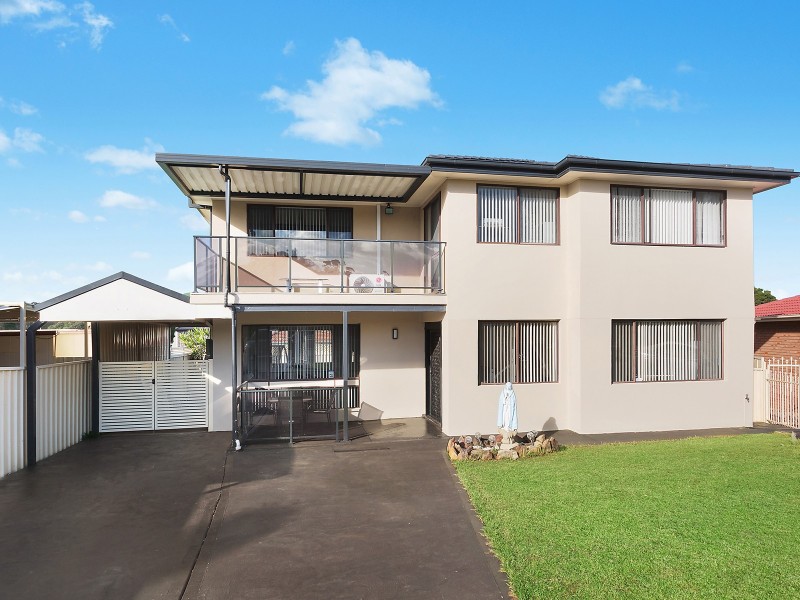 7 Hoyle Place, Greenfield Park NSW 2176