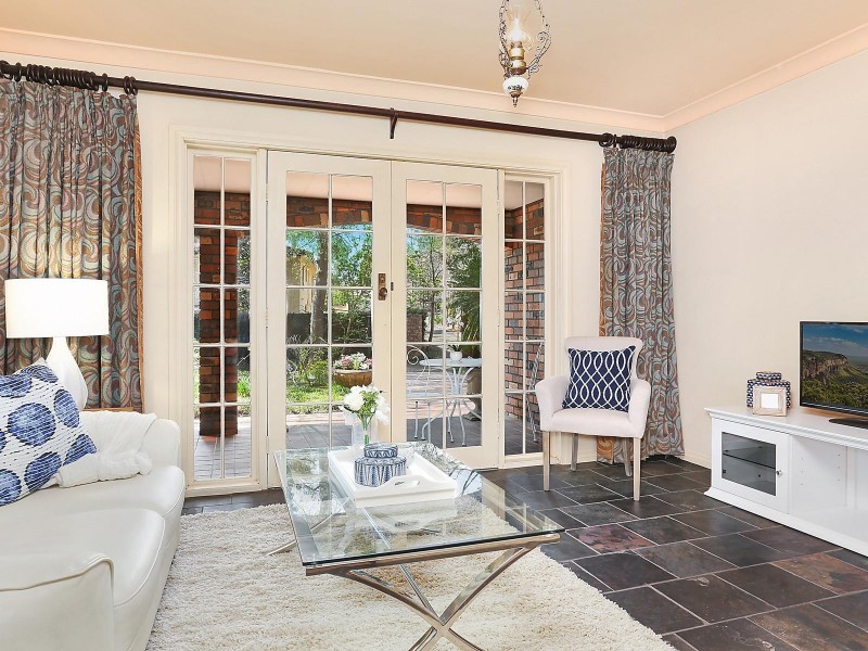 6 Sovereign Avenue, Carlingford NSW 2118