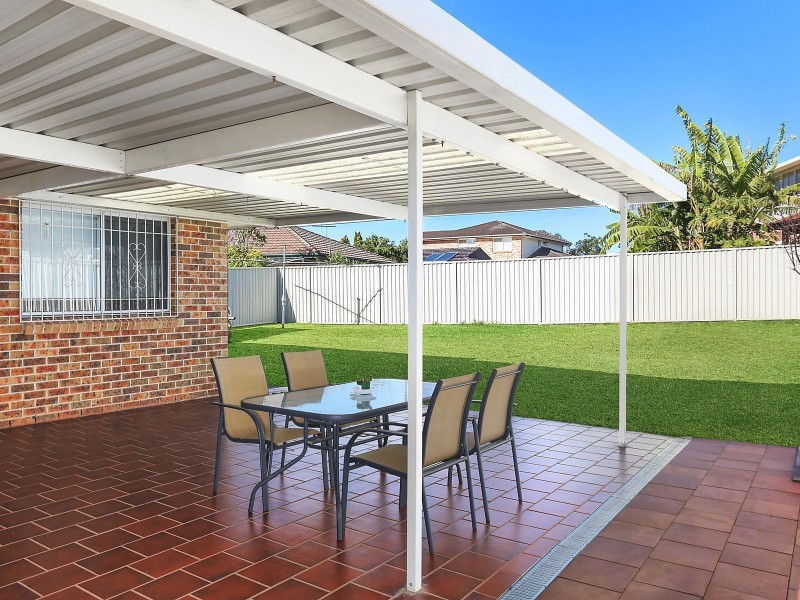 2 Raco Close, Edensor Park NSW 2176