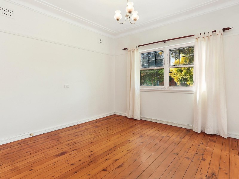 10 Davis Road, Marayong NSW 2148