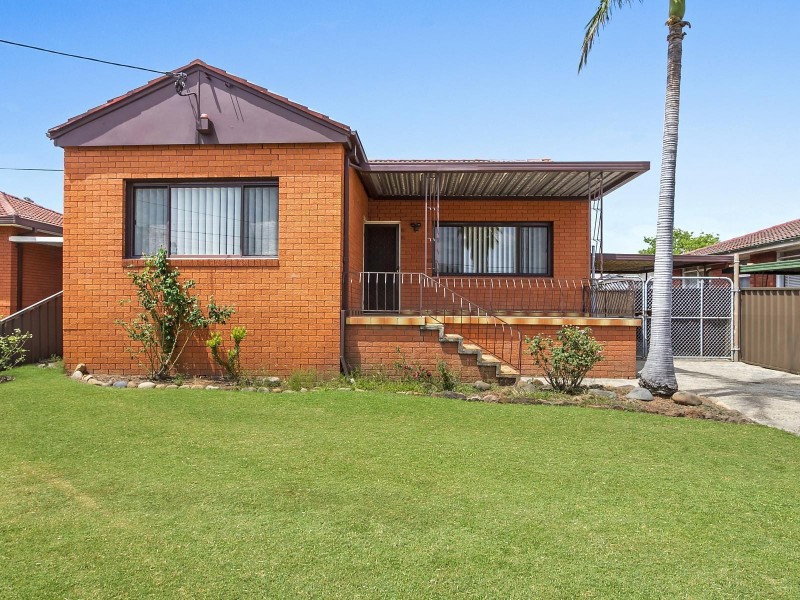249 Brenan Street, Smithfield NSW 2164