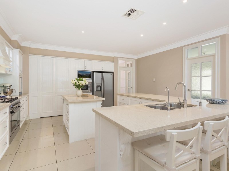 48 The Lanes, Kirkham NSW 2570