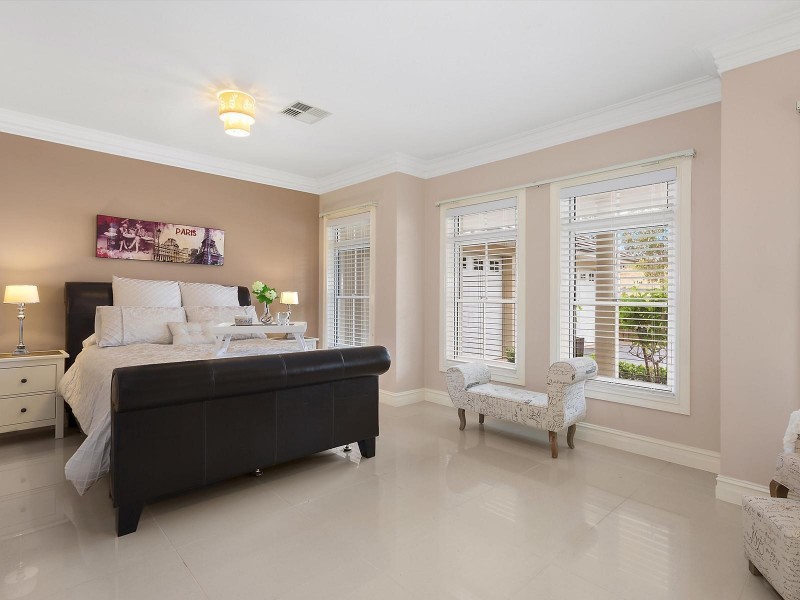 48 The Lanes, Kirkham NSW 2570