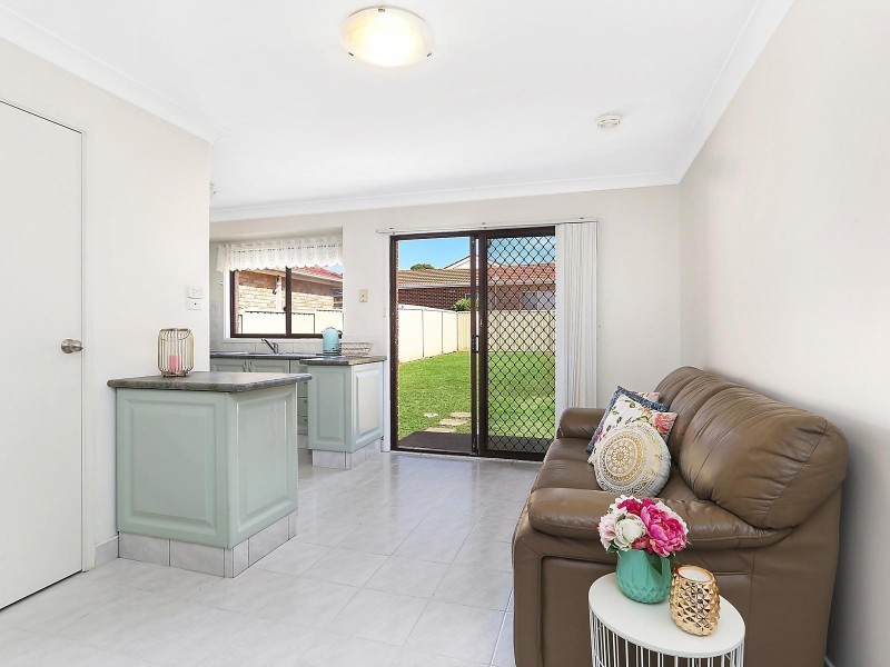 16 Ryder Road, Greenfield Park NSW 2176