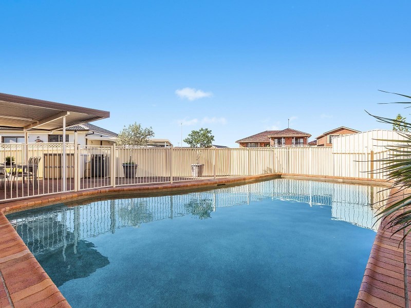 25 Footscray Street, St Johns Park NSW 2176