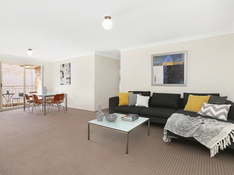 8/47 Railway Street, Granville NSW 2142