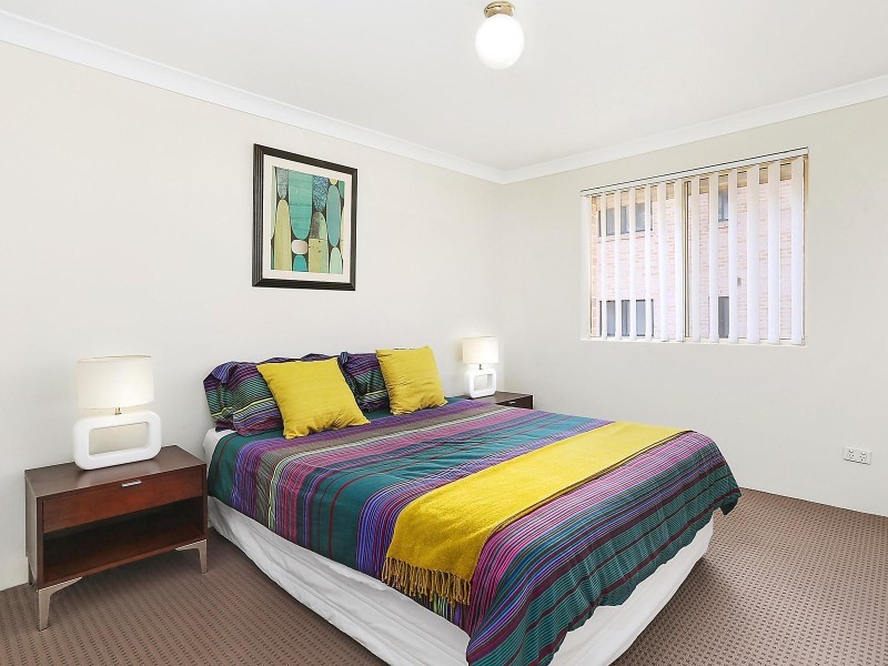 8/47 Railway Street, Granville NSW 2142