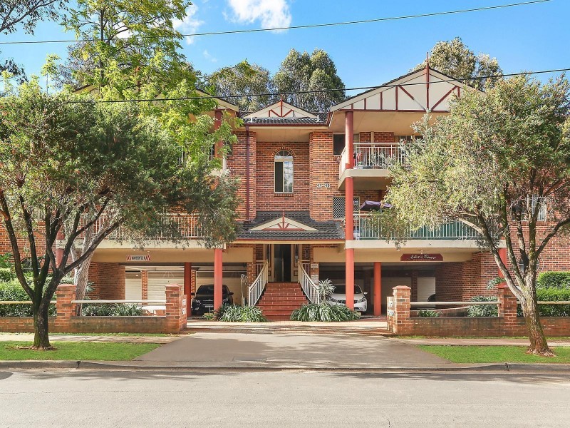 8/47 Railway Street, Granville NSW 2142