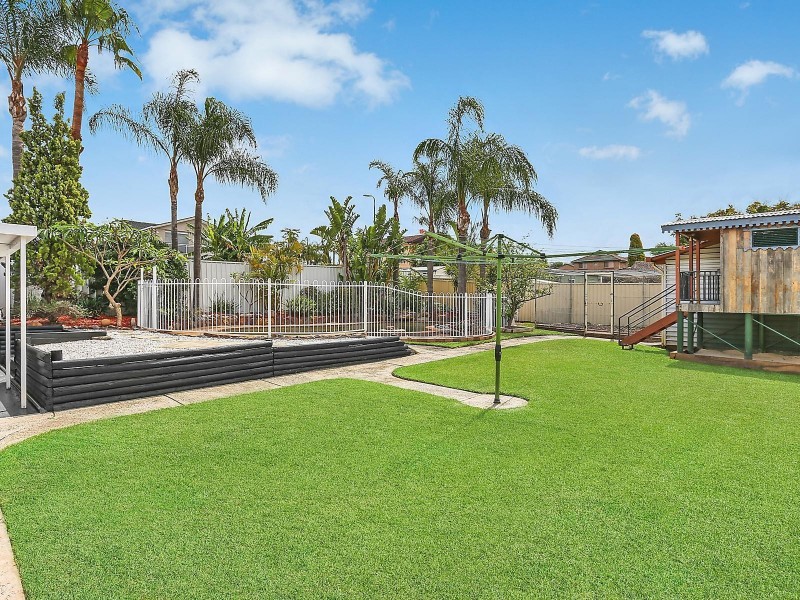 15 Tennant Place, Edensor Park NSW 2176