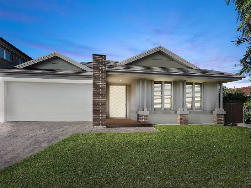 13 Malvern Avenue, Merrylands NSW 2160