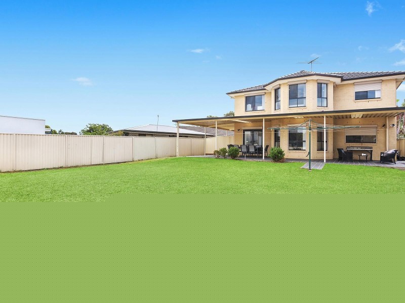 11 Chickasaw Crescent, Greenfield Park NSW 2176