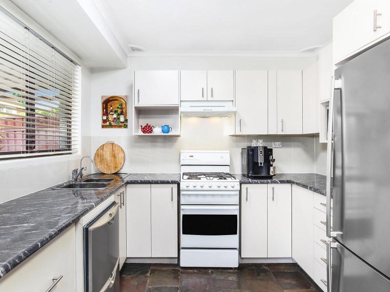 3 Allambie Road, Edensor Park NSW 2176