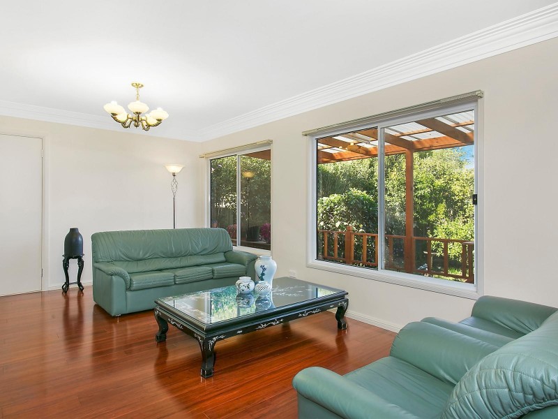 3 Kelvin Court, Oatlands NSW 2117