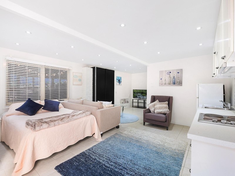 131 North Rocks Road, North Rocks NSW 2151