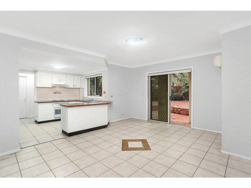 1/2 Vista Street, Oatlands NSW 2117