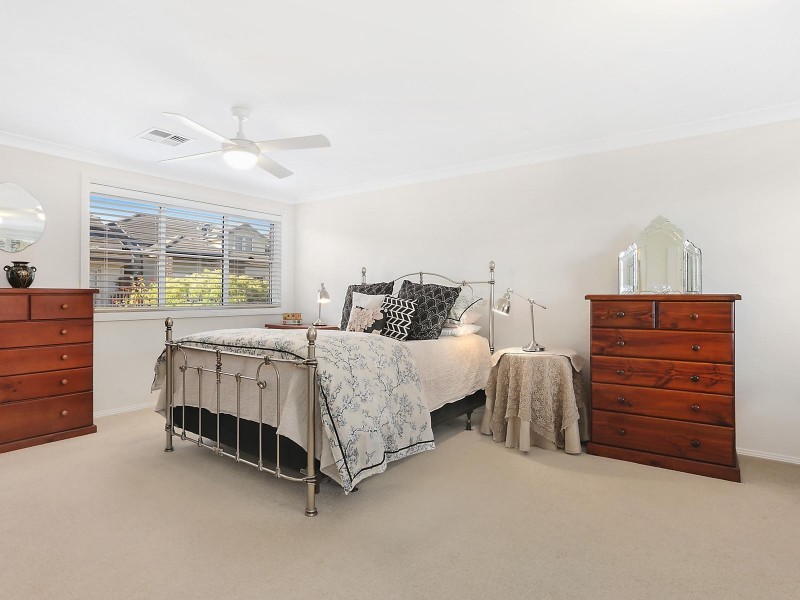 44 Hunterford Crescent, Oatlands NSW 2117