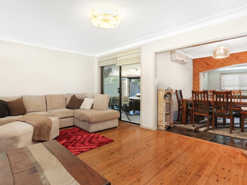 26 Martin Crescent, Woodpark NSW 2164