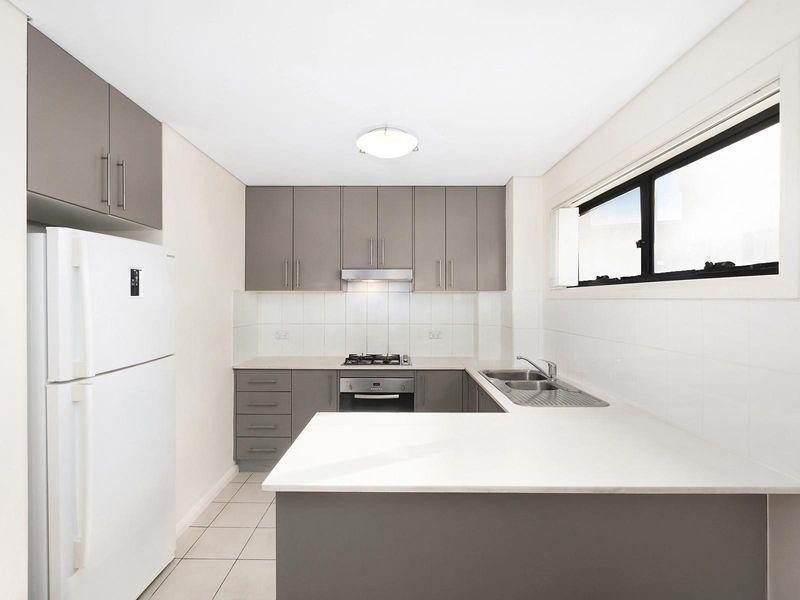 4/13 Howard Avenue, Northmead NSW 2152