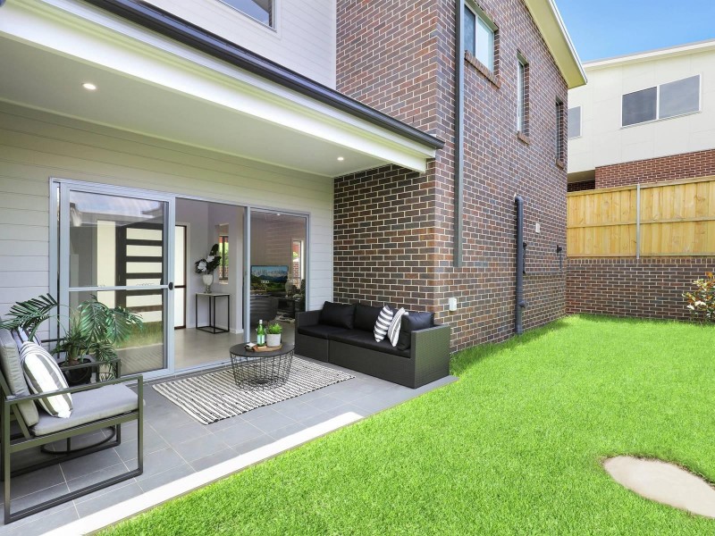 5 Diana Street, Pendle Hill NSW 2145