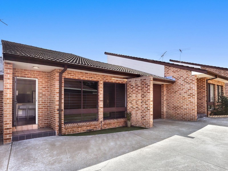 3/15 Wyena Road, Pendle Hill NSW 2145
