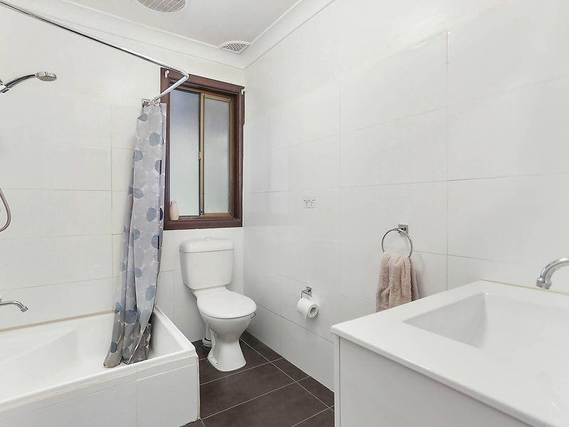 11 Tulip Street, Greystanes NSW 2145