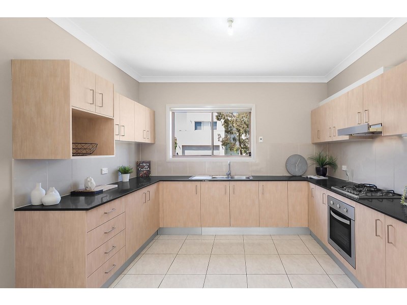 212 Driftway Drive, Pemulwuy NSW 2145