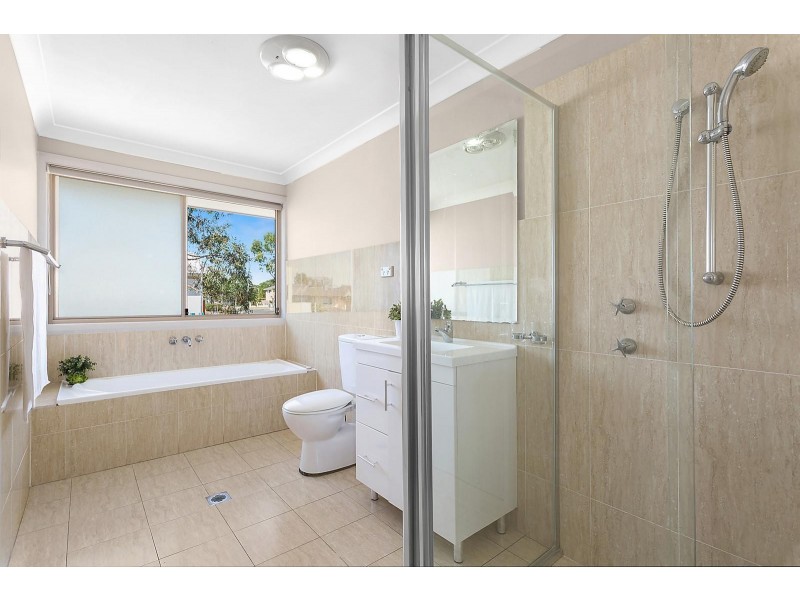 212 Driftway Drive, Pemulwuy NSW 2145