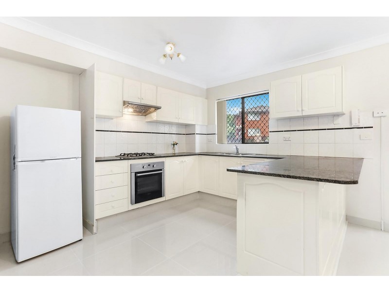 1/79 Railway Street, Granville NSW 2142