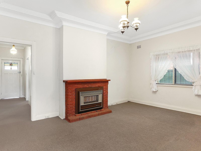 8 New Zealand Street, Parramatta NSW 2150