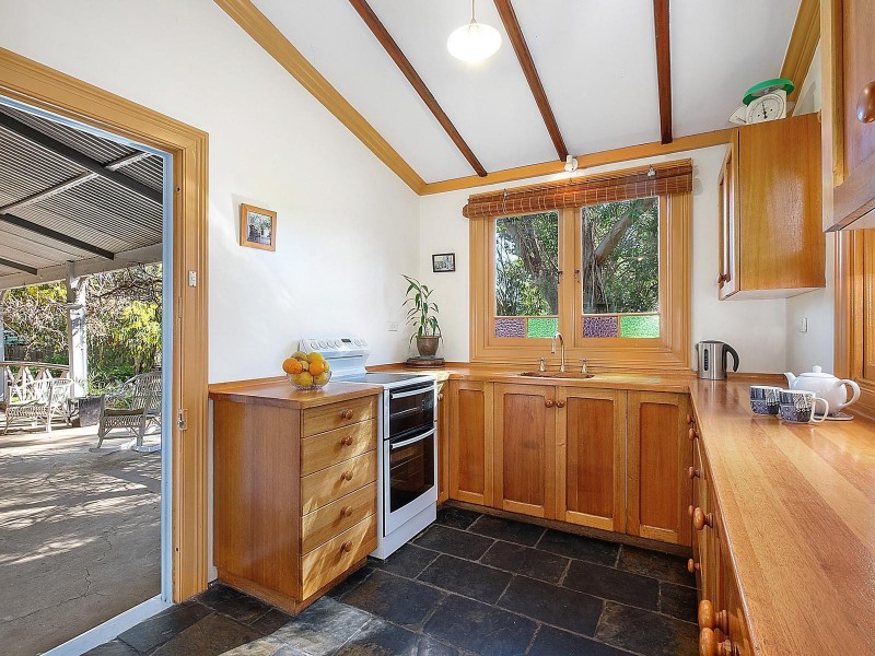 2 Kerrie Road, Oatlands NSW 2117