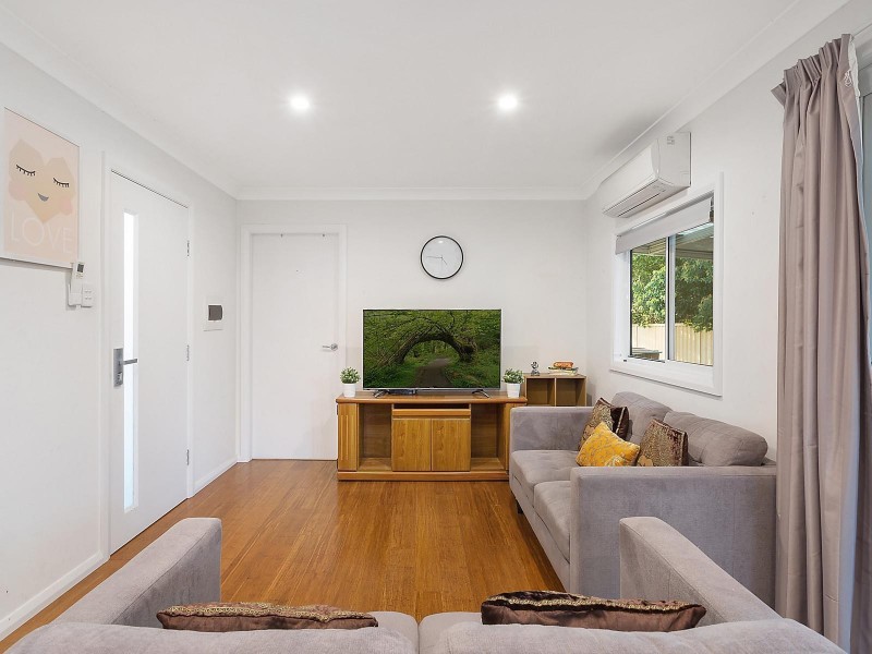 33 Mountford Avenue, Guildford NSW 2161