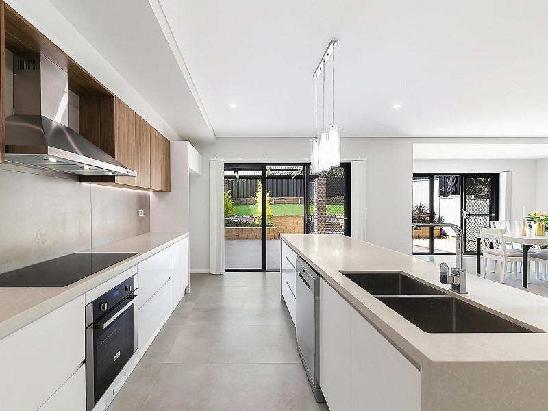 8A Wyuna Place, Oatlands NSW 2117