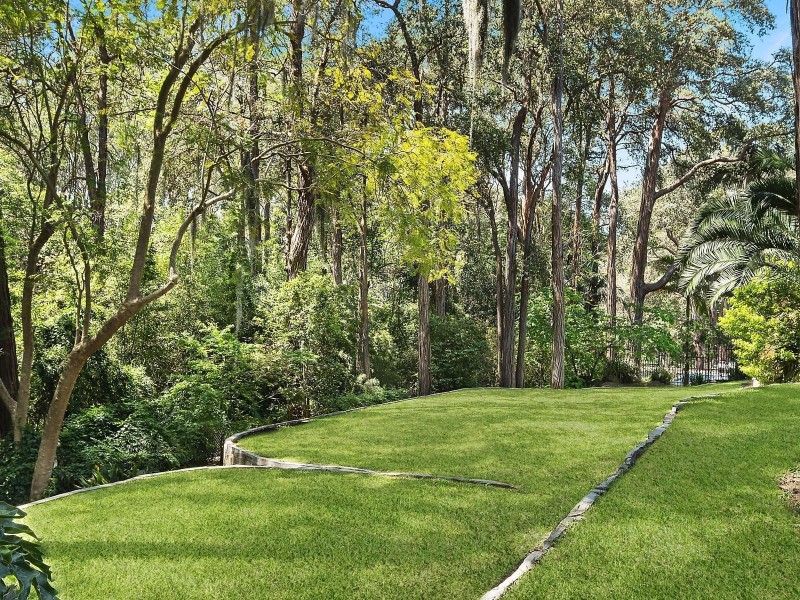 4 Stringer Place, Oatlands NSW 2117