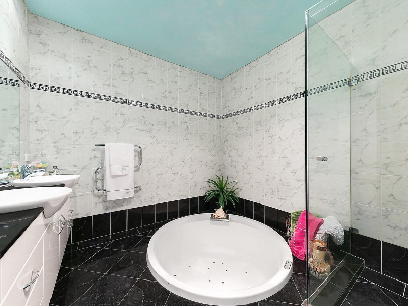 10 Massie Street, Ermington NSW 2115