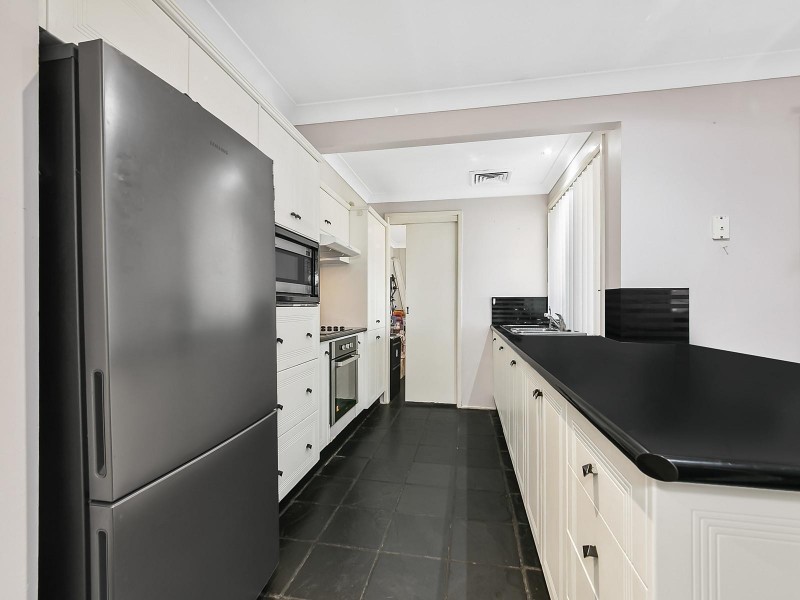 26 Berry Street, Prairiewood NSW 2176