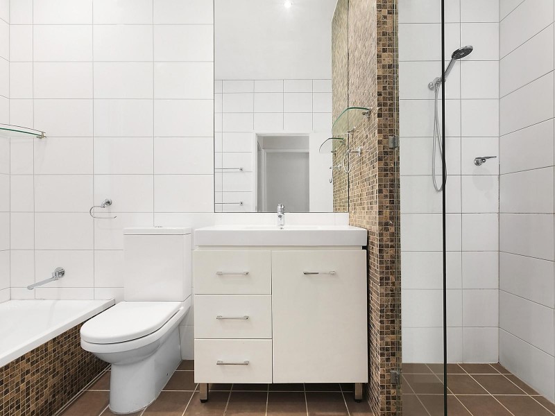 8 Anne Avenue, Seven Hills NSW 2147