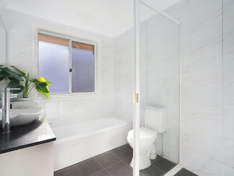 31 Fernbrook Place, Castle Hill NSW 2154