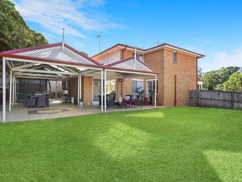 31 Fernbrook Place, Castle Hill NSW 2154